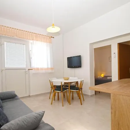 Sunset Apartment