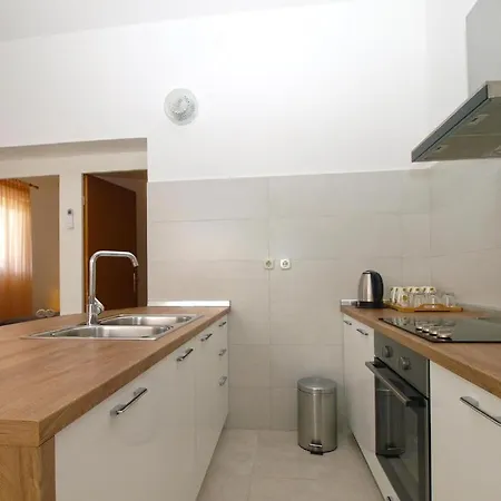 Διαμέρισμα Sunset Πούλα